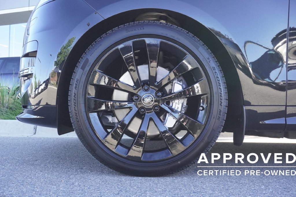 Used 2025 Land Rover Range Rover Sport Dynamic SE AWD/4WD image 32