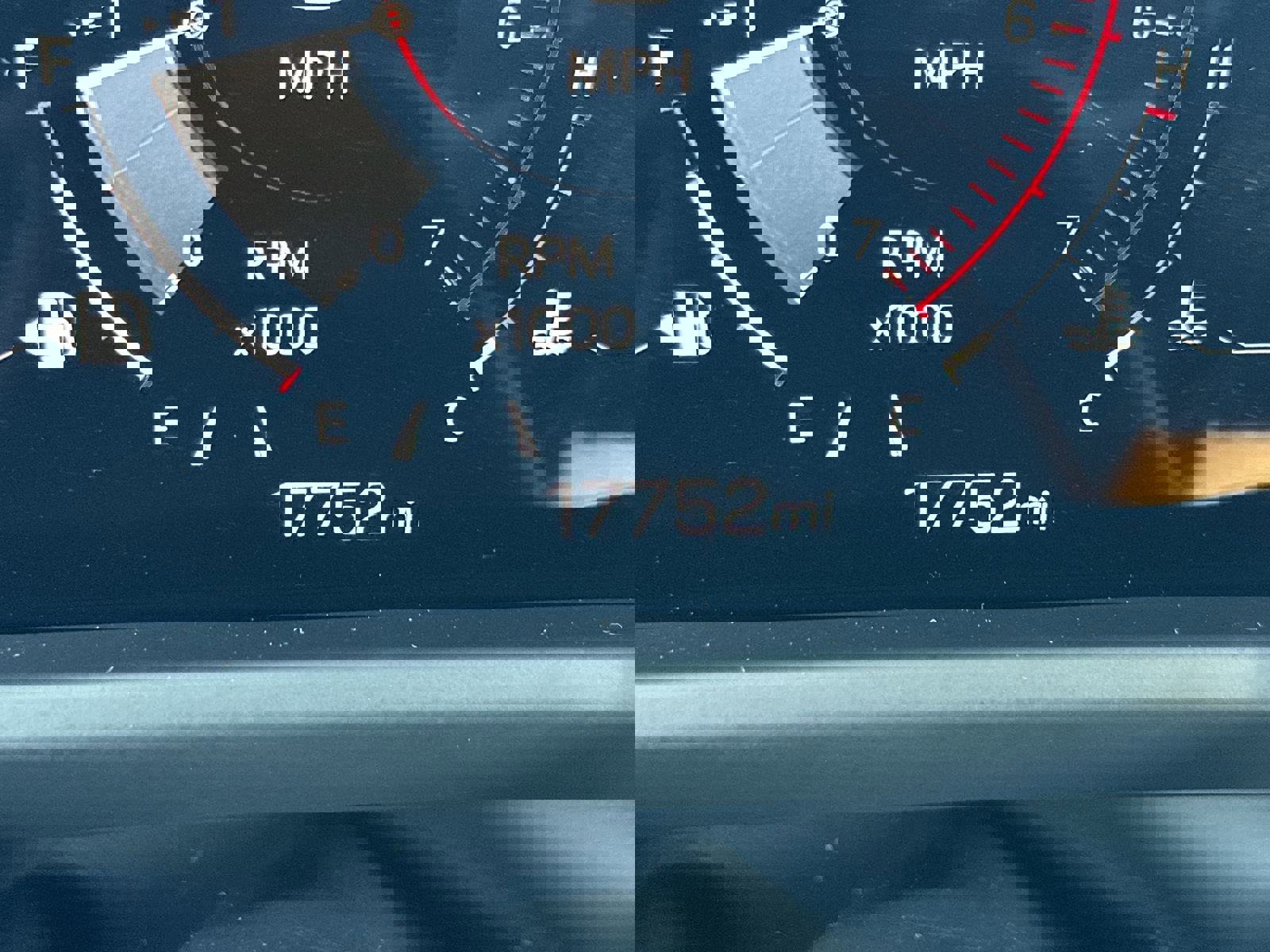 Certified 2025 GMC Acadia Elevation image 24