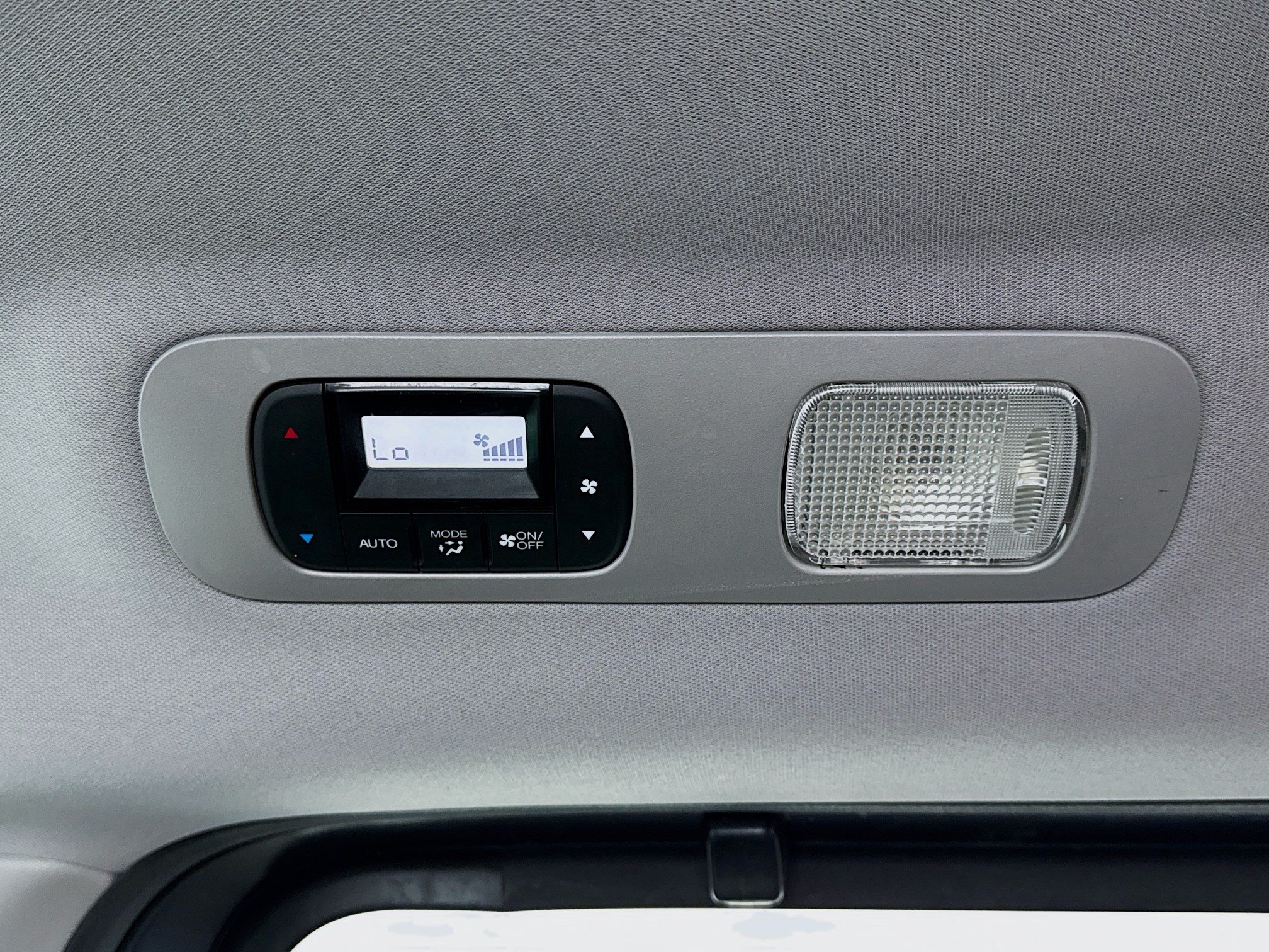 Used 2019 Honda Odyssey Elite image 18