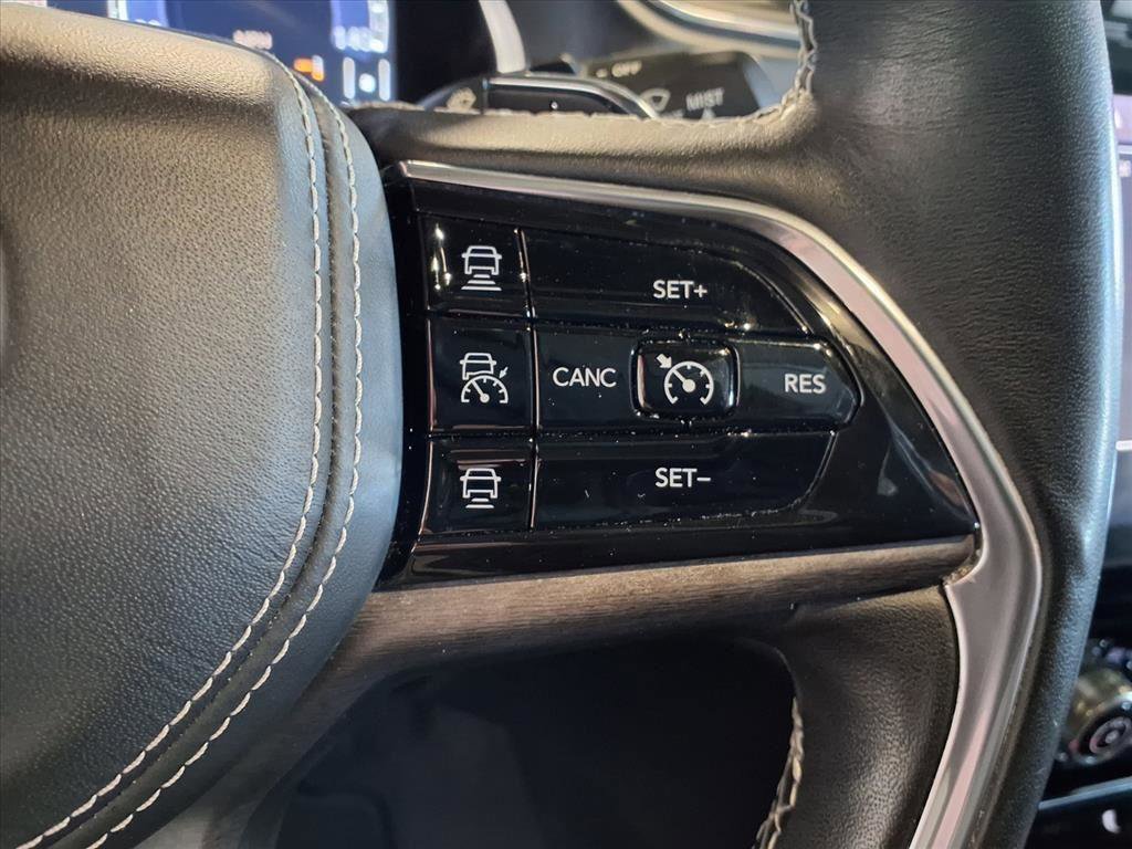 Used 2021 Jeep Grand Cherokee L Overland w/ Luxury Tech Group IV image 29