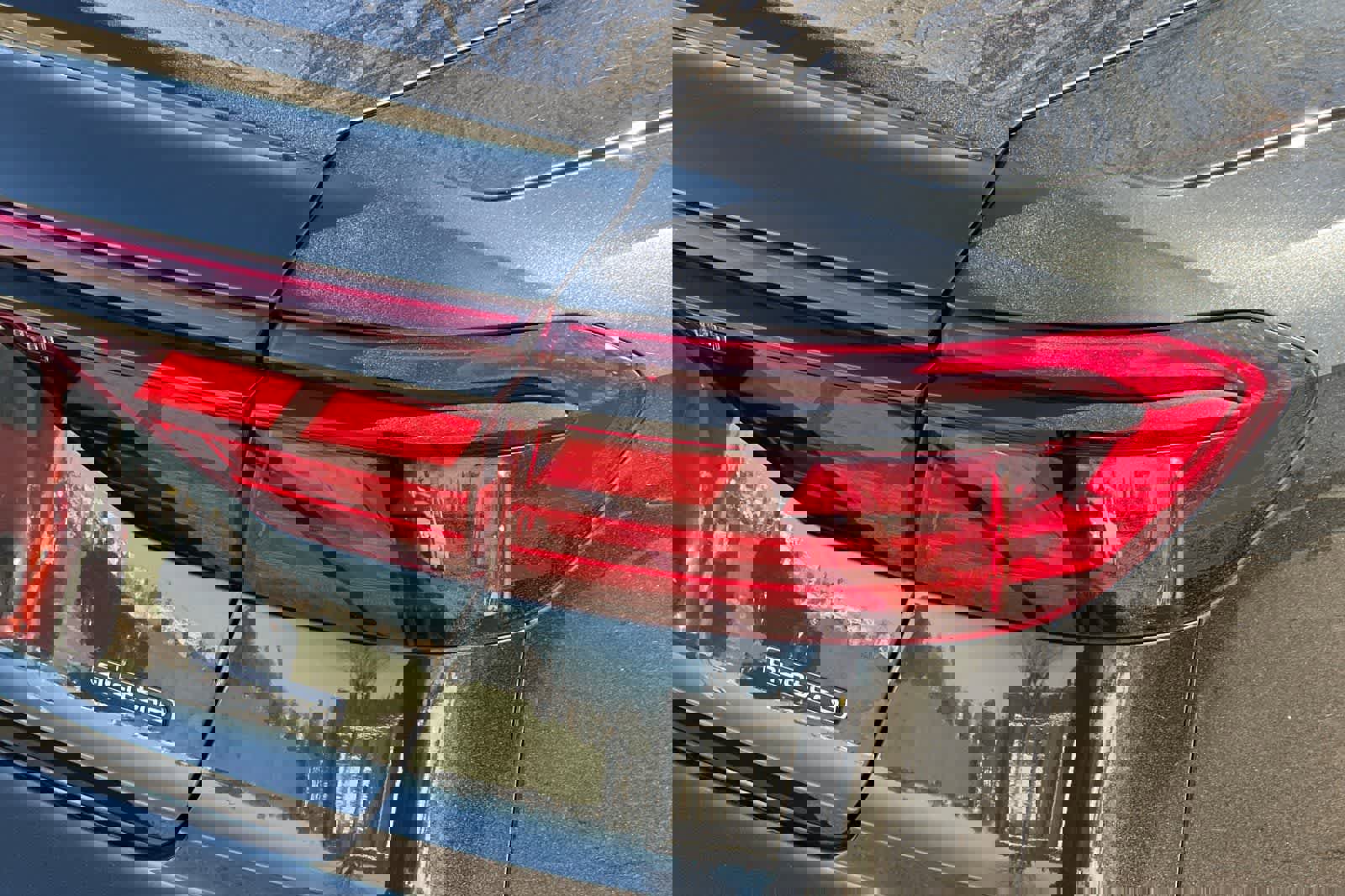 Used 2023 Audi A8 L 3.0T image 36