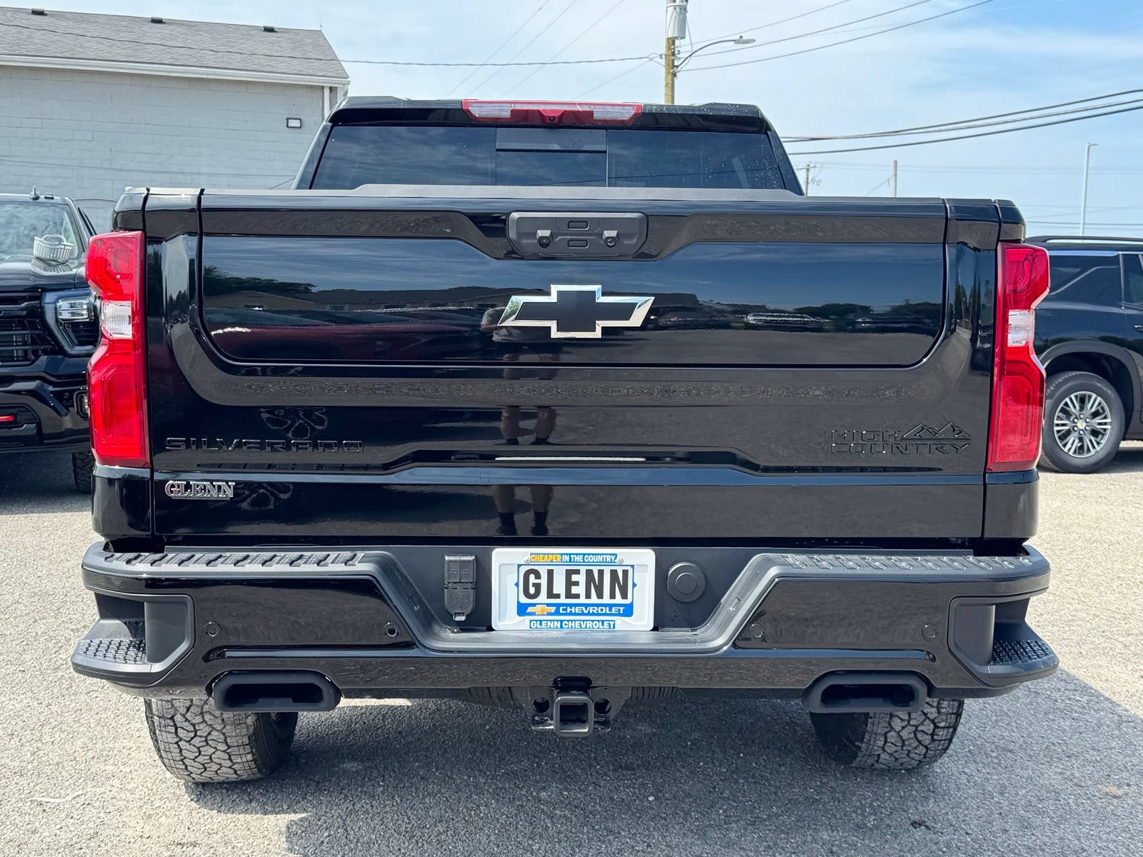 New 2026 Chevrolet Silverado 1500 High Country w/ Midnight Edition AWD/4WD image 5