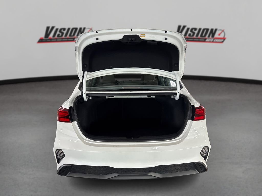 Certified 2023 Kia Forte LXS image 11
