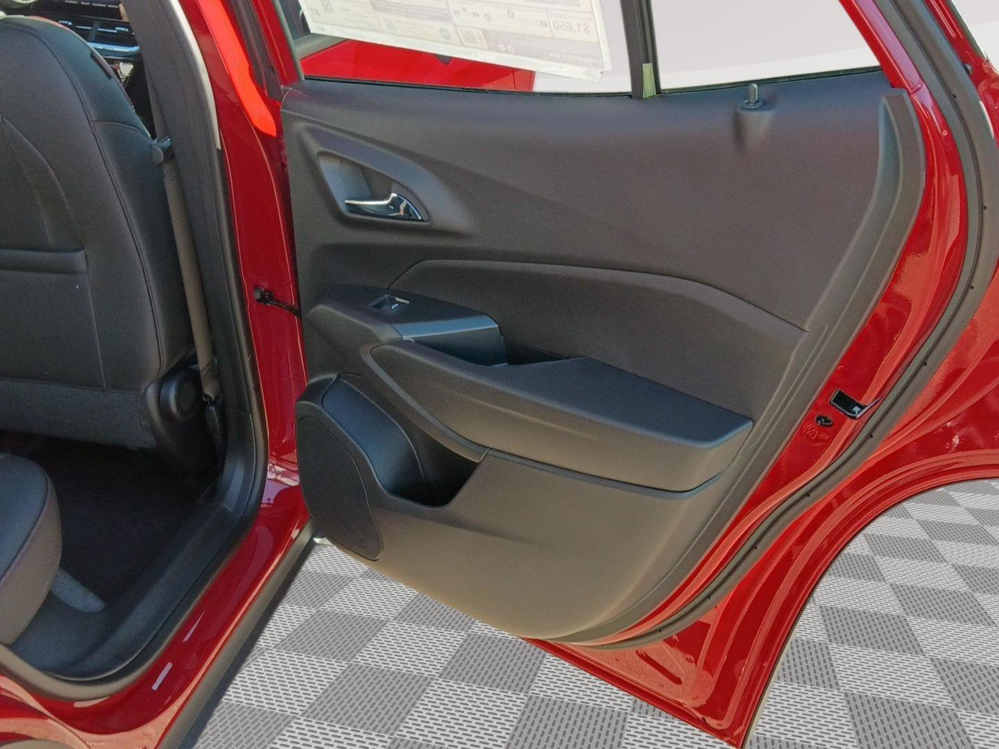 New 2026 Chevrolet Trax RS w/ Sunroof Package FWD image 14