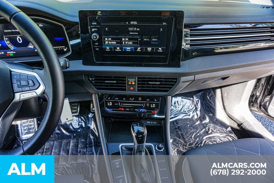 Used 2025 Volkswagen Jetta Sport FWD image 37