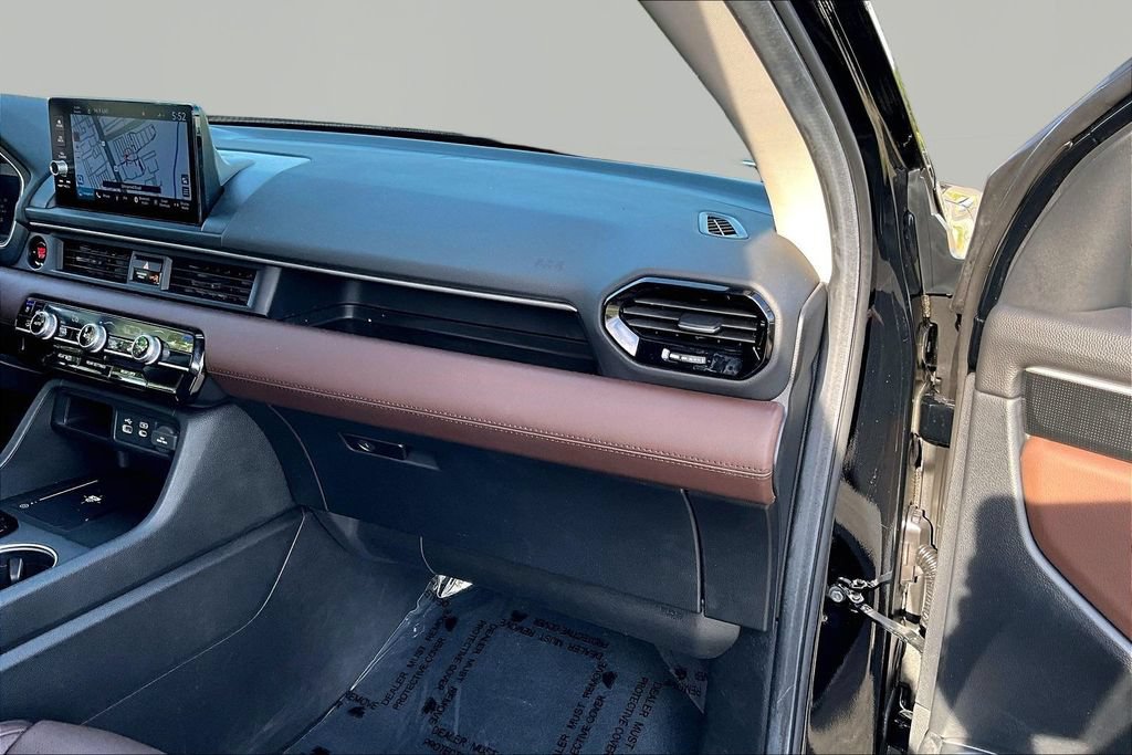 Used 2025 Honda Pilot Elite image 21