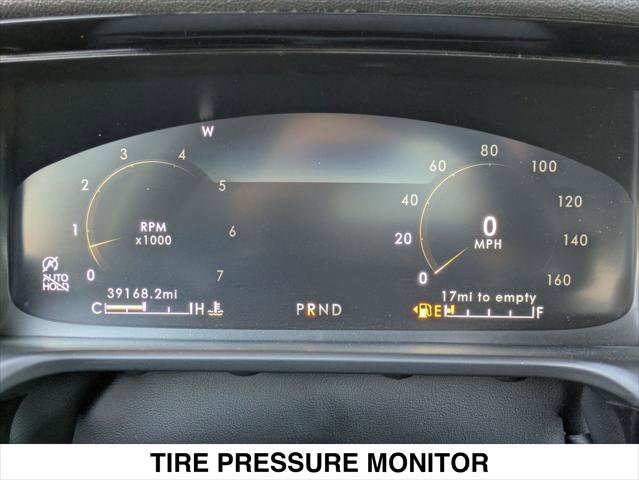 Used 2023 Lincoln Aviator Reserve w/ Equipment Group 201A image 16