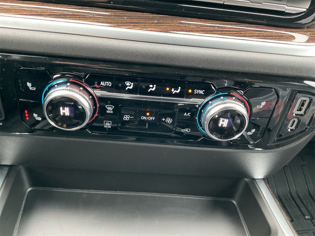 New 2026 GMC Sierra 1500 Elevation w/ Elevation Premium Package image 20