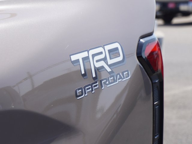 New 2026 Toyota Tacoma TRD Off-Road w/ TRD Off Road Premium Package AWD/4WD image 9