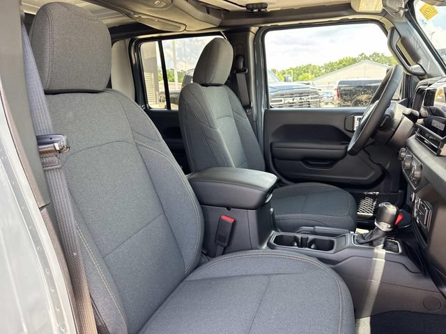 New 2026 Jeep Gladiator Sport AWD/4WD image 14