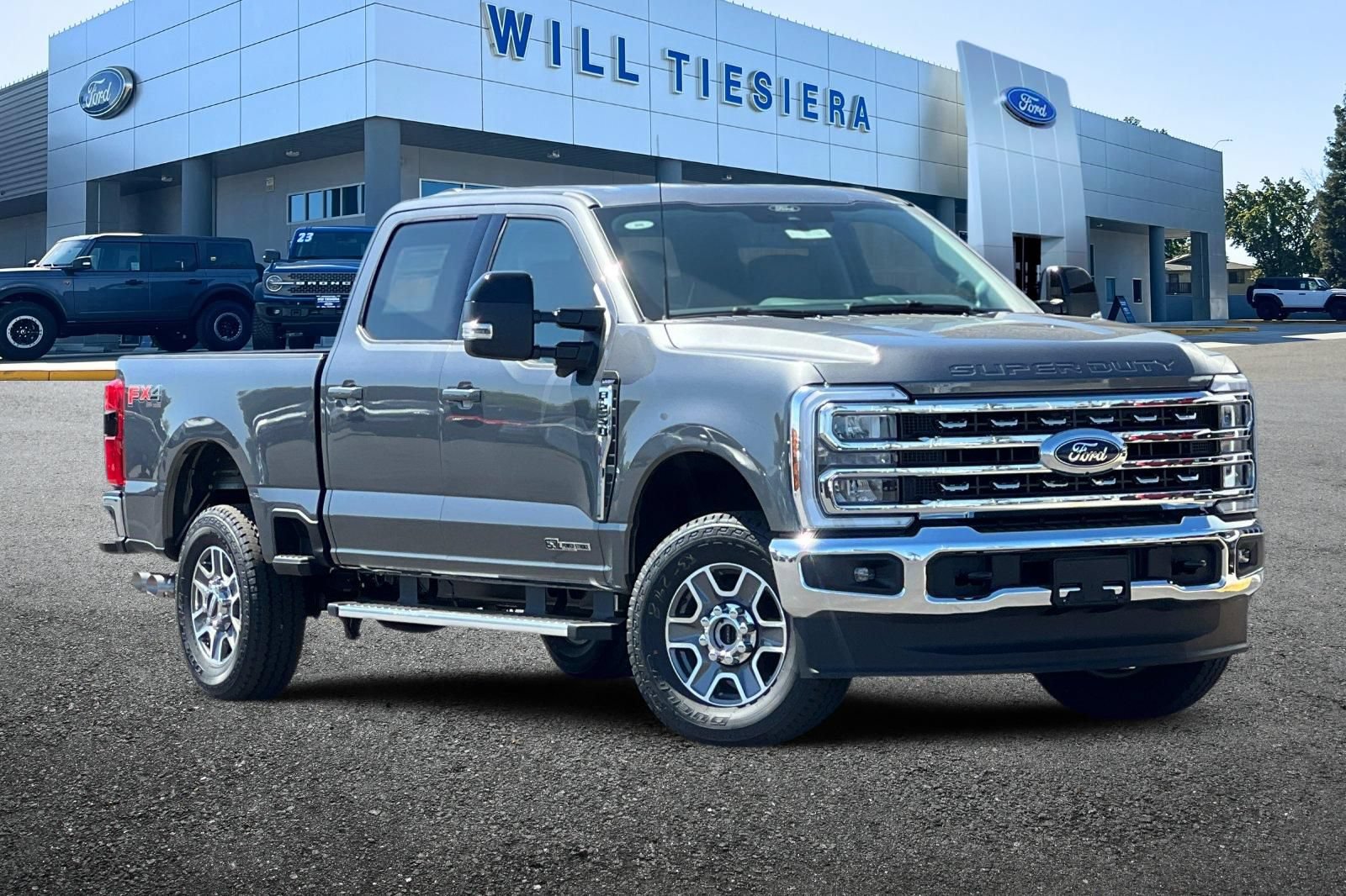 New 2026 Ford F250 Lariat w/ FX4 Off-Road Package AWD/4WD video 2