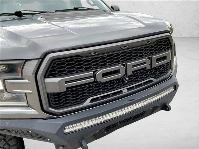 Used 2018 Ford F150 Raptor w/ Equipment Group 802A Luxury AWD/4WD image 27