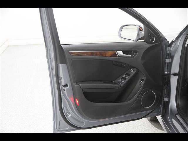 Used 2016 Audi A4 2.0T Premium Plus AWD/4WD image 4