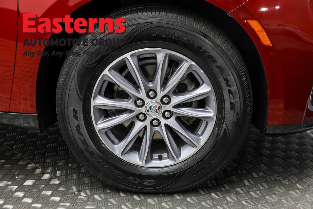 Used 2024 Buick Enclave Premium image 36