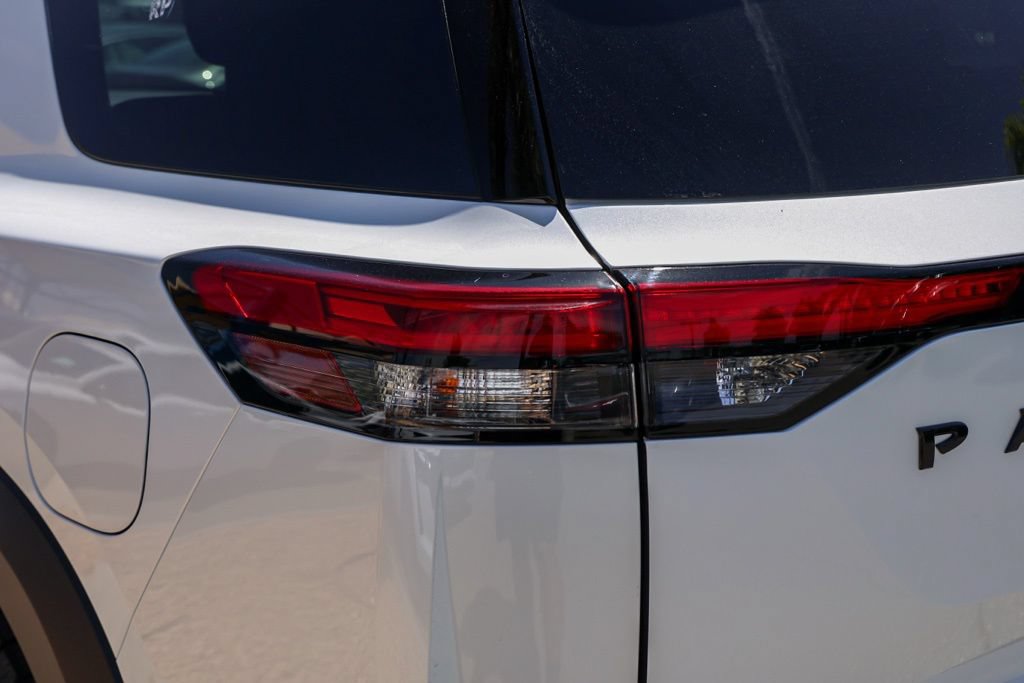New 2026 Nissan Pathfinder Rock Creek AWD/4WD image 7