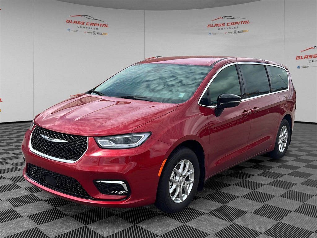 New 2025 Chrysler Pacifica Select image 1