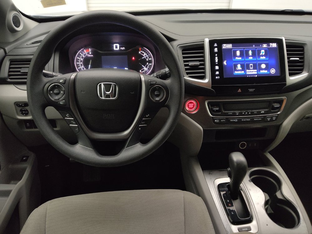 Used 2017 Honda Pilot EX image 22