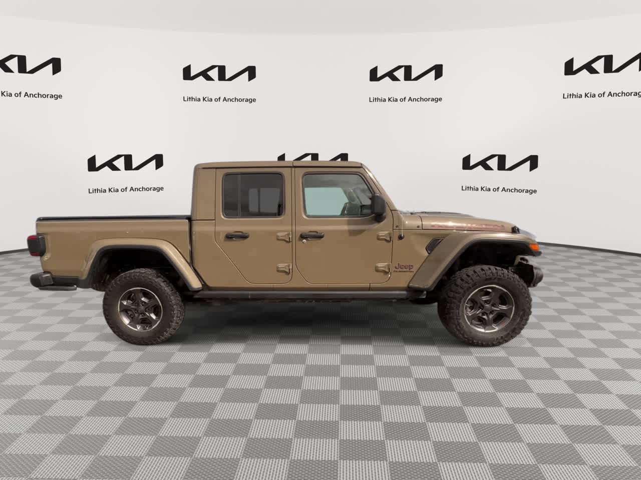 Used 2020 Jeep Gladiator Rubicon AWD/4WD image 9