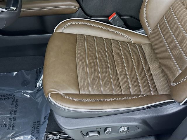 Used 2026 GMC Yukon XL Denali Ultimate image 18