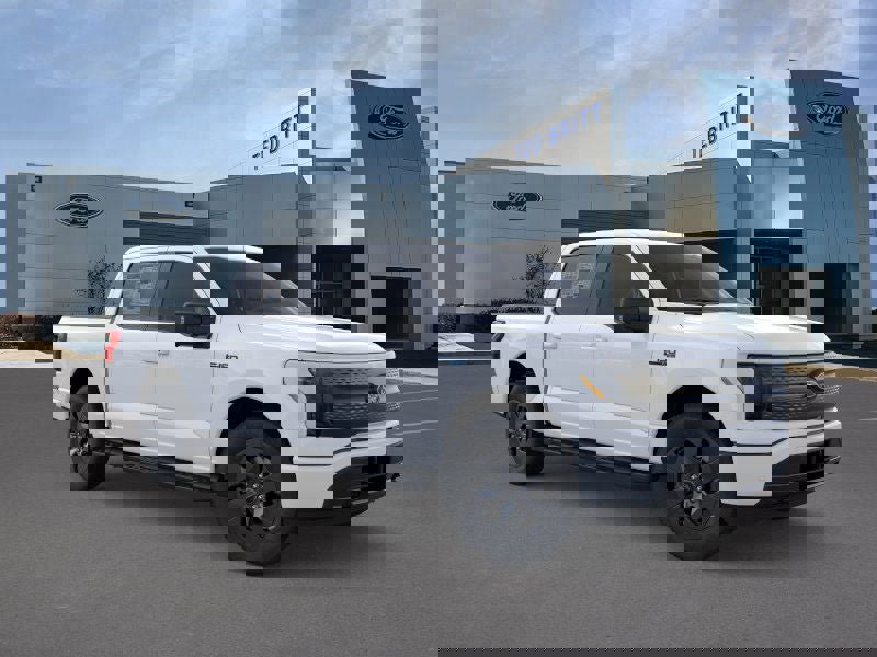 New 2025 Ford F150 Lightning Flash