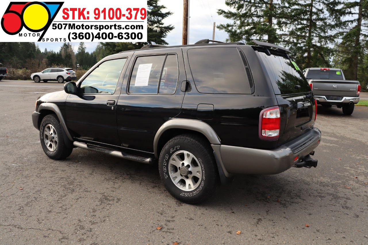 Used 2001 Nissan Pathfinder SE image 5