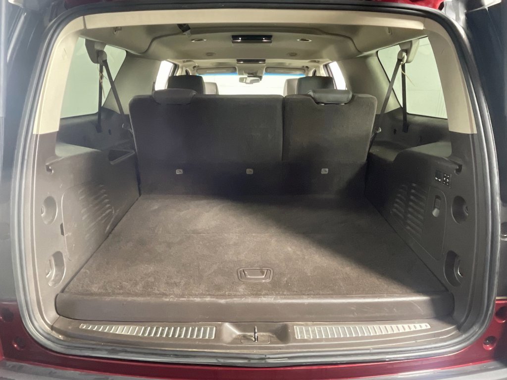 Used 2018 GMC Yukon XL Denali w/ Open Road Package image 7