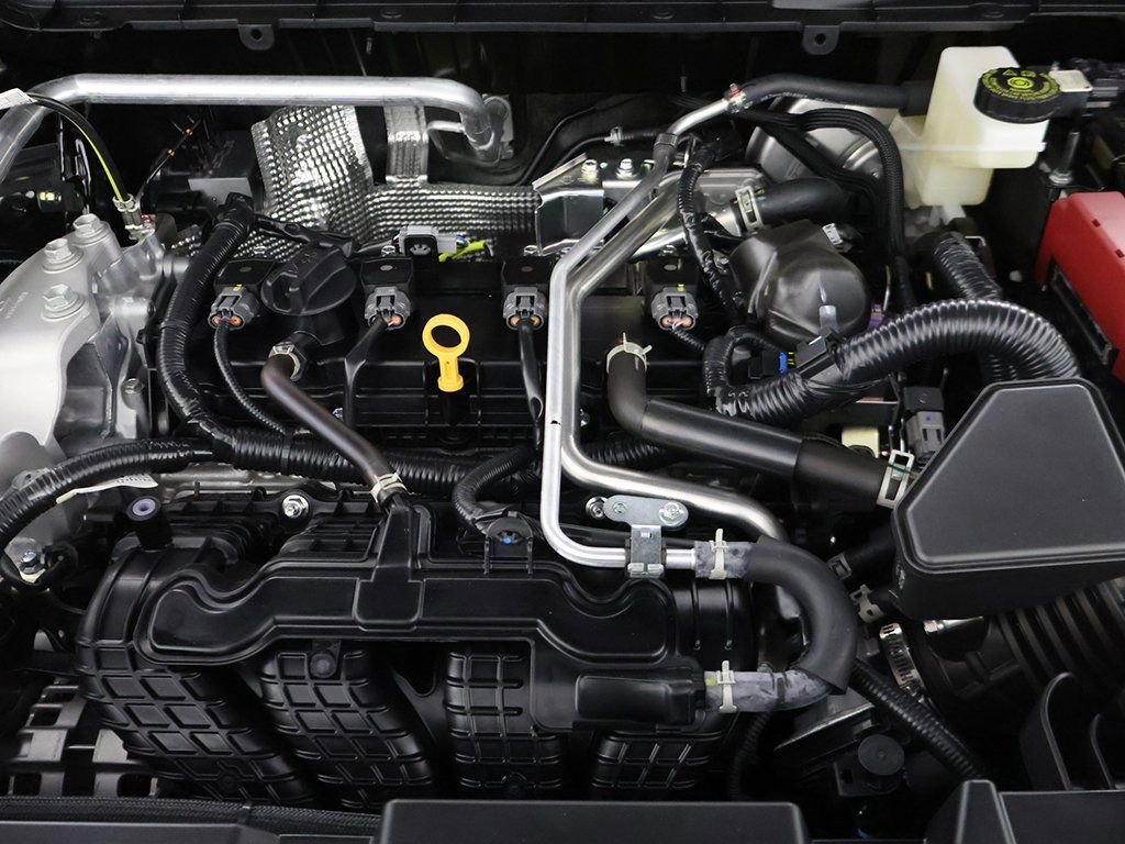 New 2025 Mitsubishi Outlander SE image 25