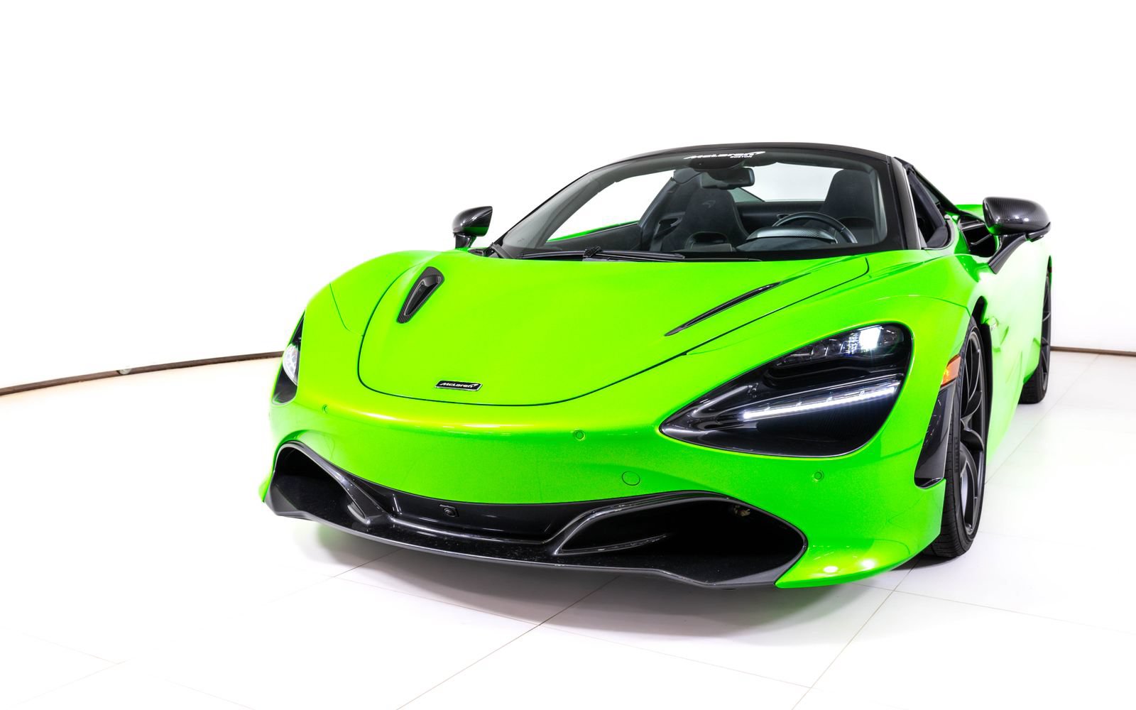 Used 2022 McLaren 720S Performance RWD image 12