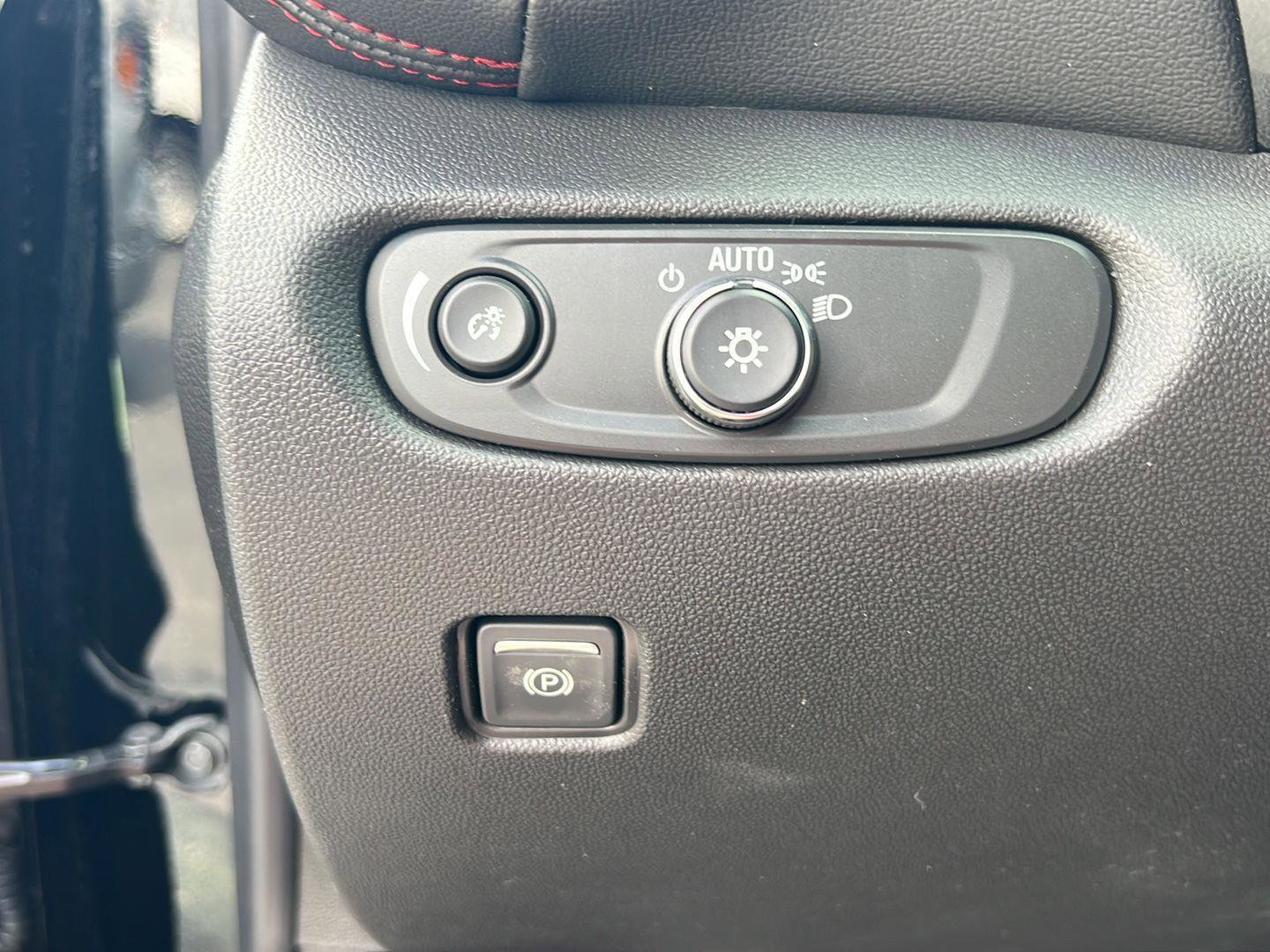 New 2026 Chevrolet Blazer RS FWD image 19