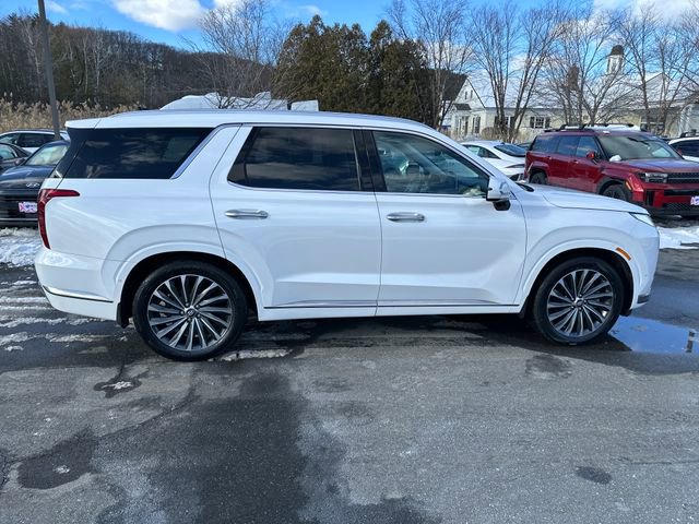 Used 2023 Hyundai Palisade Calligraphy image 6