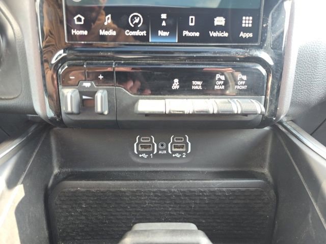 Certified 2023 RAM 1500 Laramie image 24
