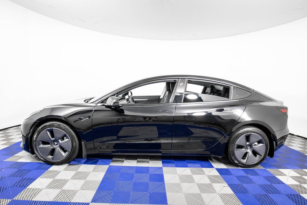 Used 2023 Tesla Model 3 Standard Range RWD image 8
