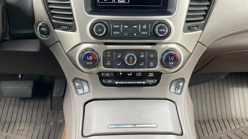 Certified 2020 GMC Yukon XL Denali w/ Denali Premium Package AWD/4WD image 21