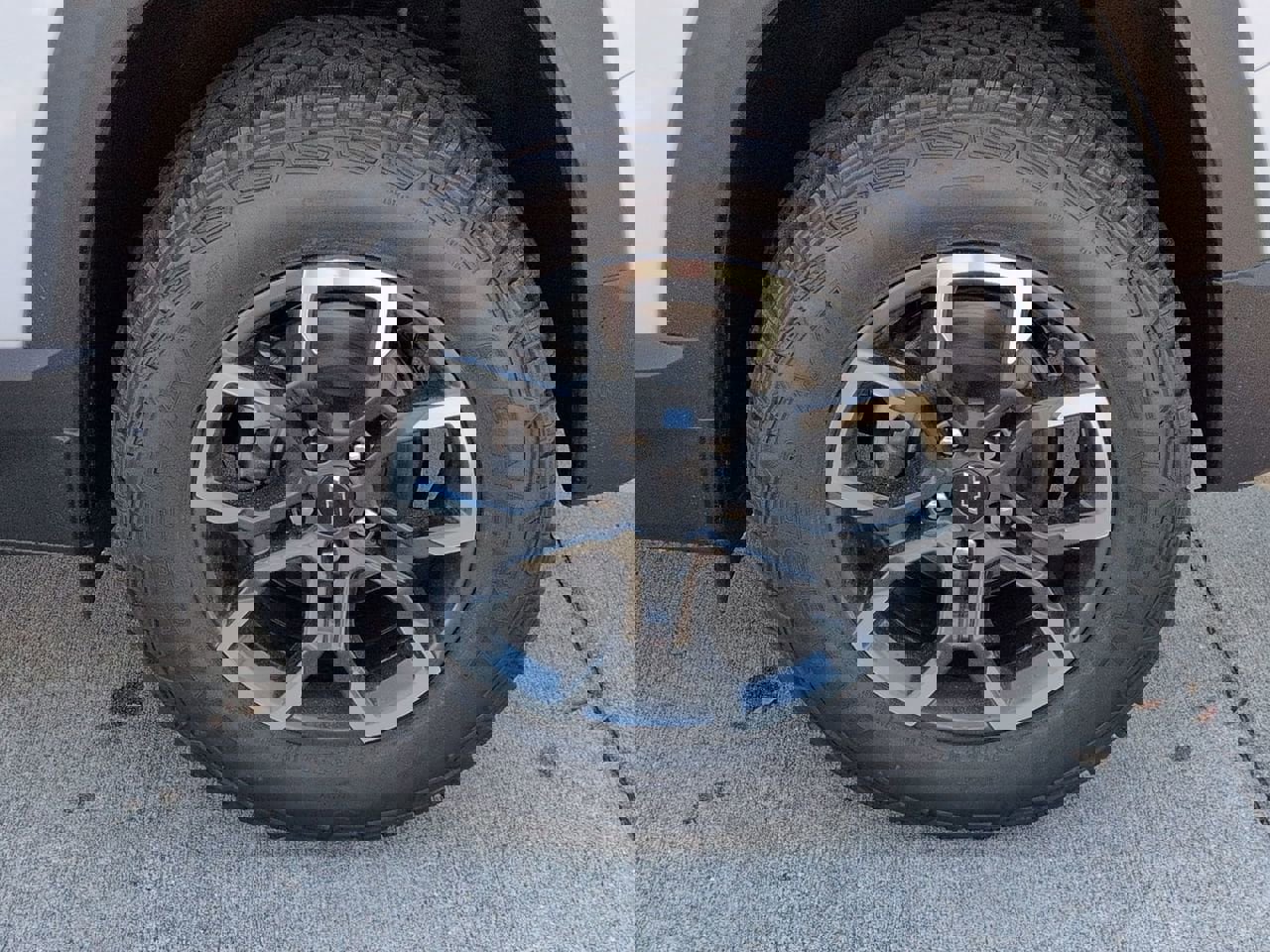 New 2026 Chevrolet Equinox ACTIV w/ Safety and Technology Package image 25