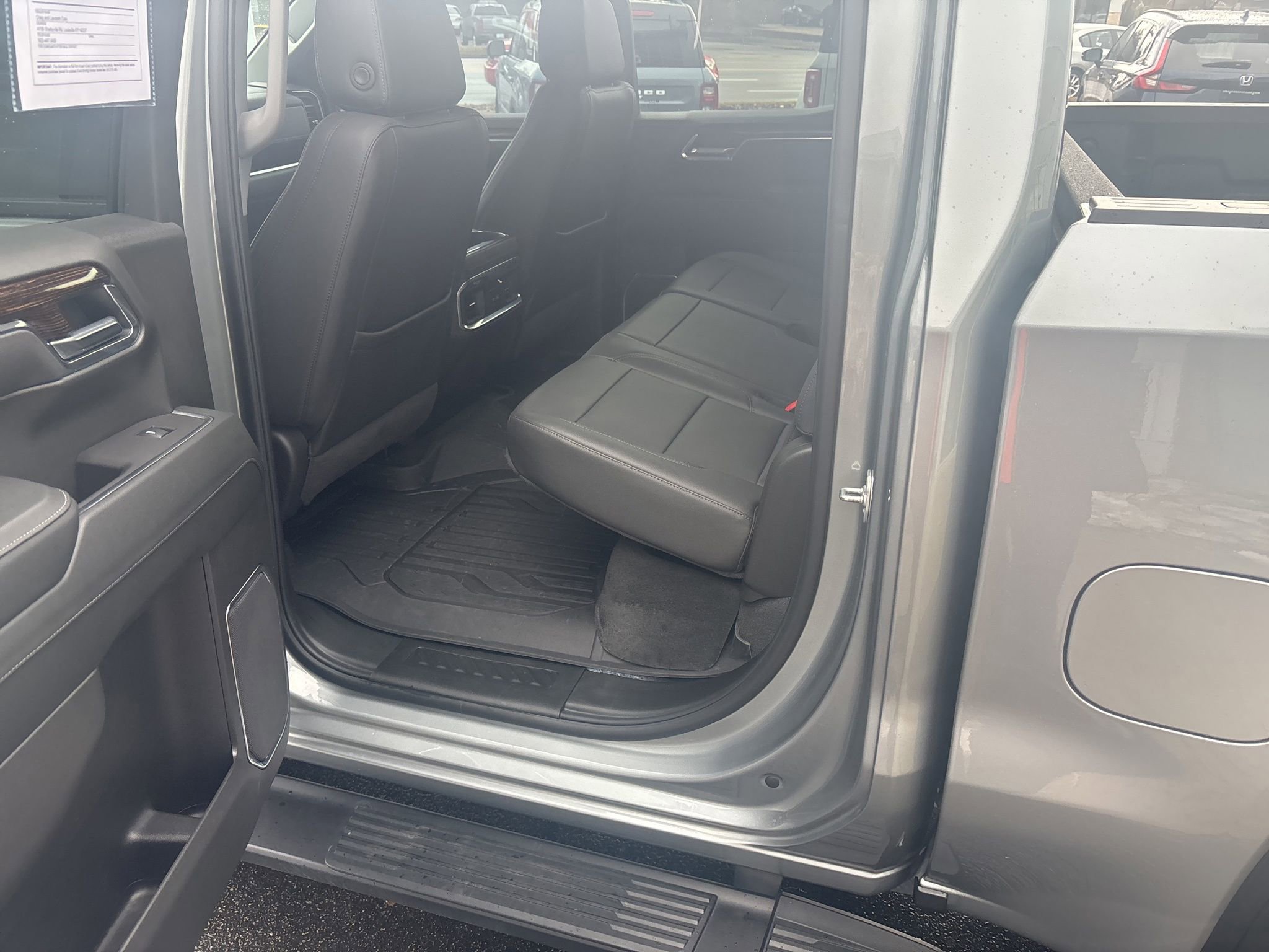 Used 2025 GMC Sierra 1500 Elevation w/ Elevation Premium Package image 22