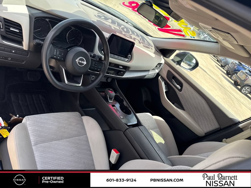 Certified 2023 Nissan Rogue SV FWD image 22