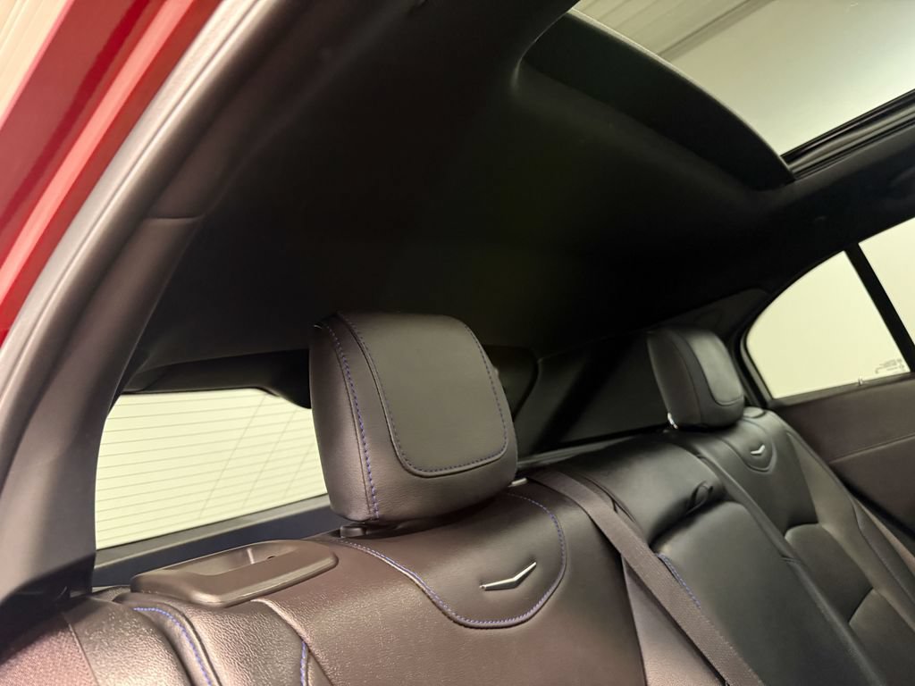 Used 2025 Cadillac XT4 Sport w/ LPO, Floor Liner Package AWD/4WD image 15