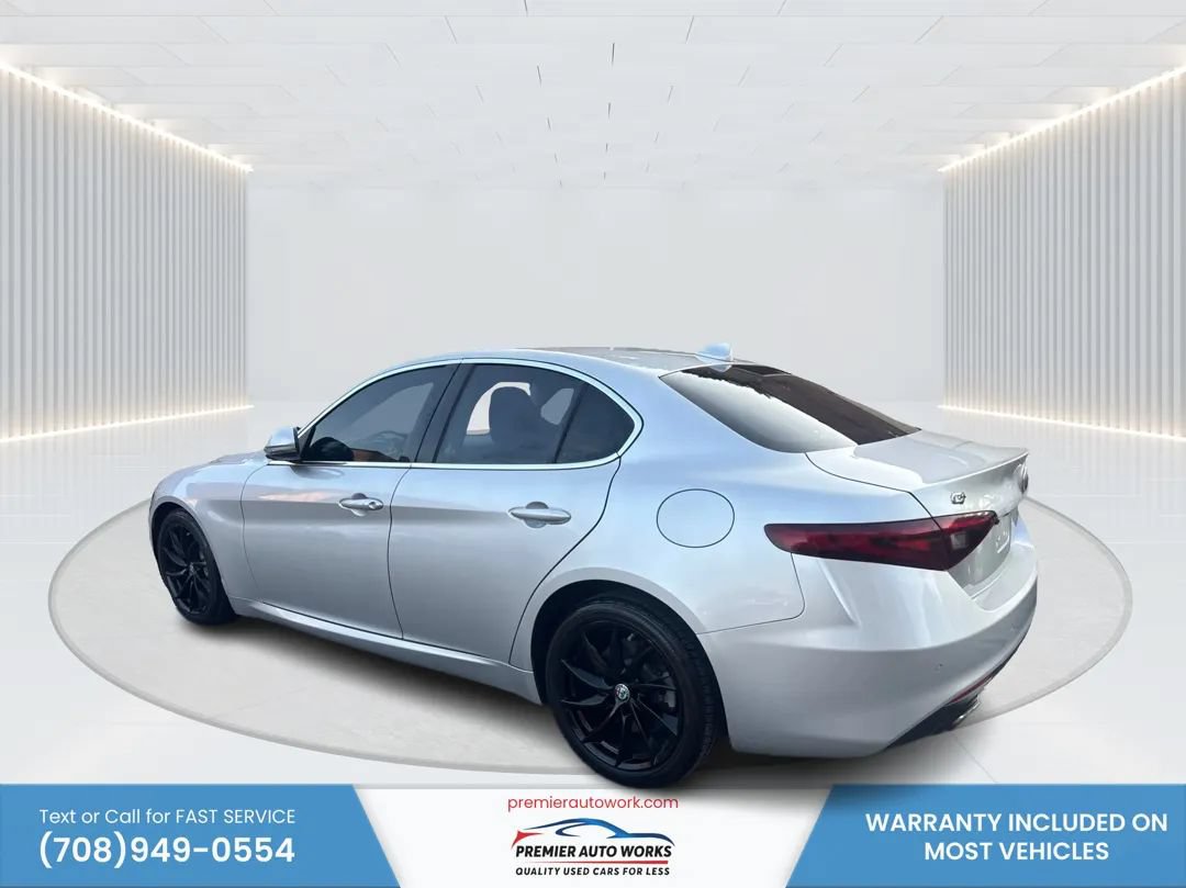Used 2017 Alfa Romeo Giulia AWD w/ Cold Weather Package image 7