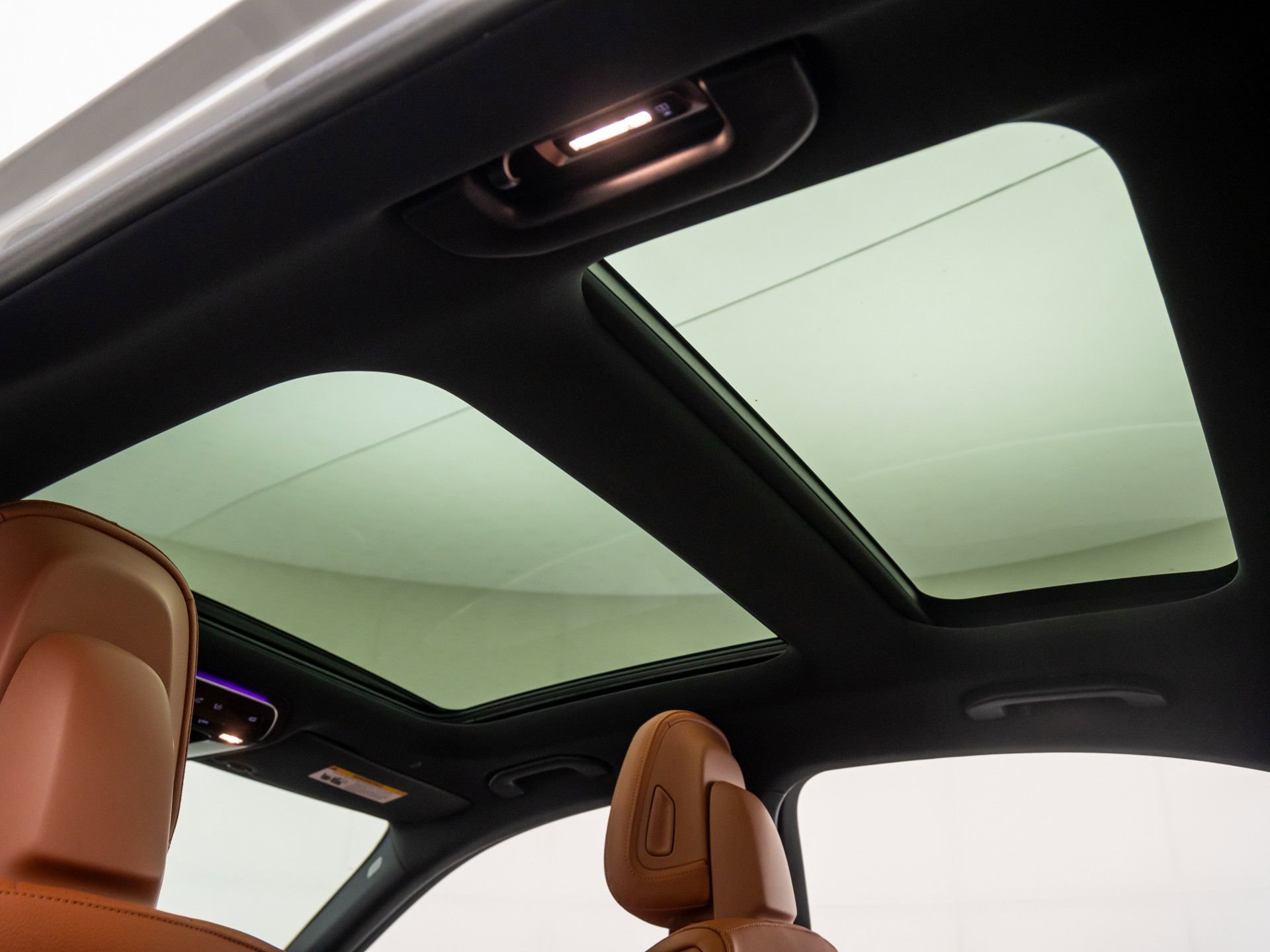 Used 2023 Mercedes-Benz C 300 4MATIC Sedan image 20