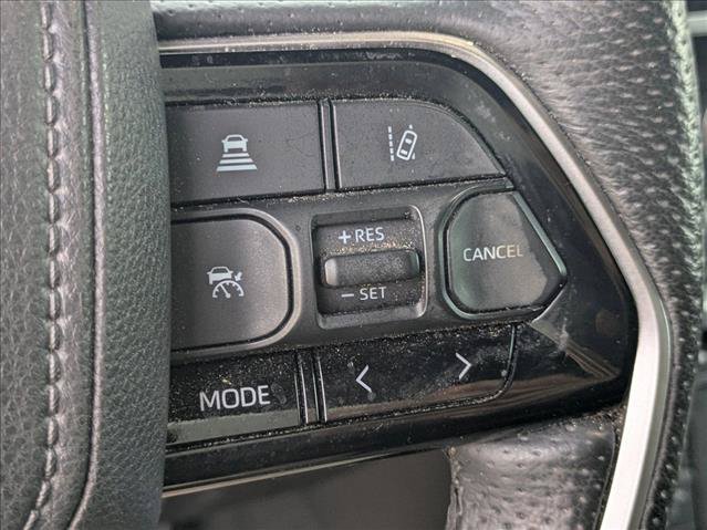 Used 2023 Toyota Sequoia Platinum AWD/4WD image 14