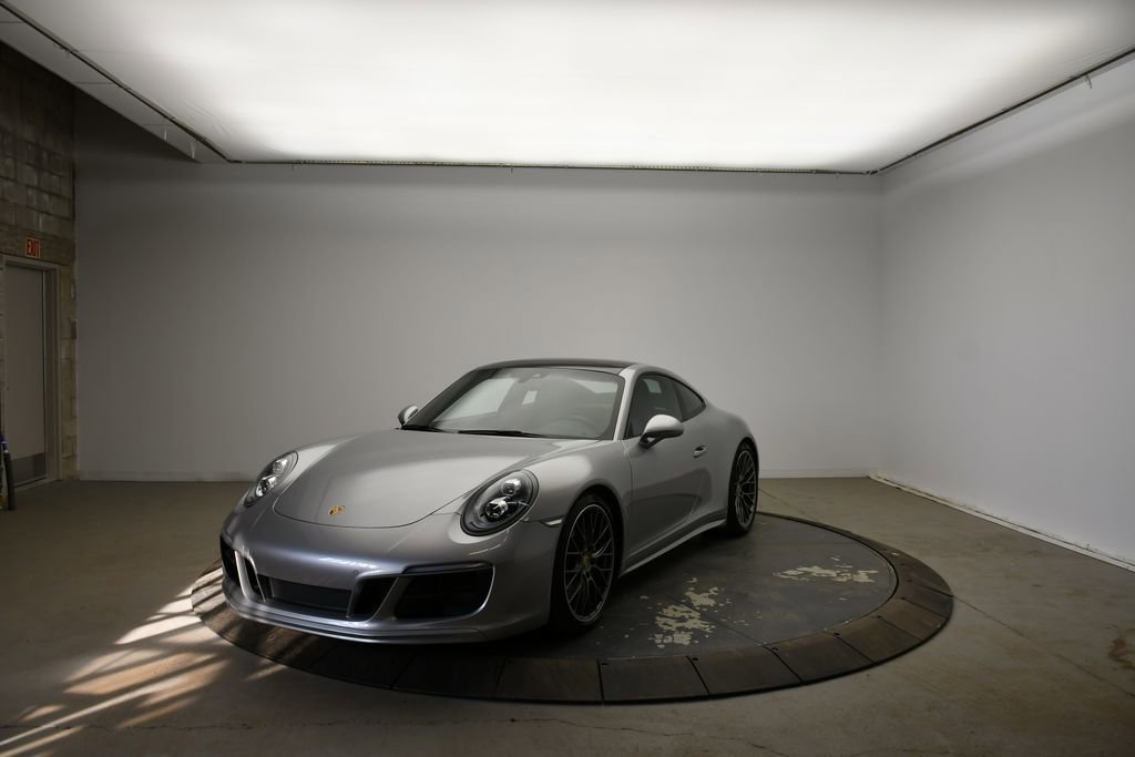 Certified 2019 Porsche 911 Carrera 4S image 1