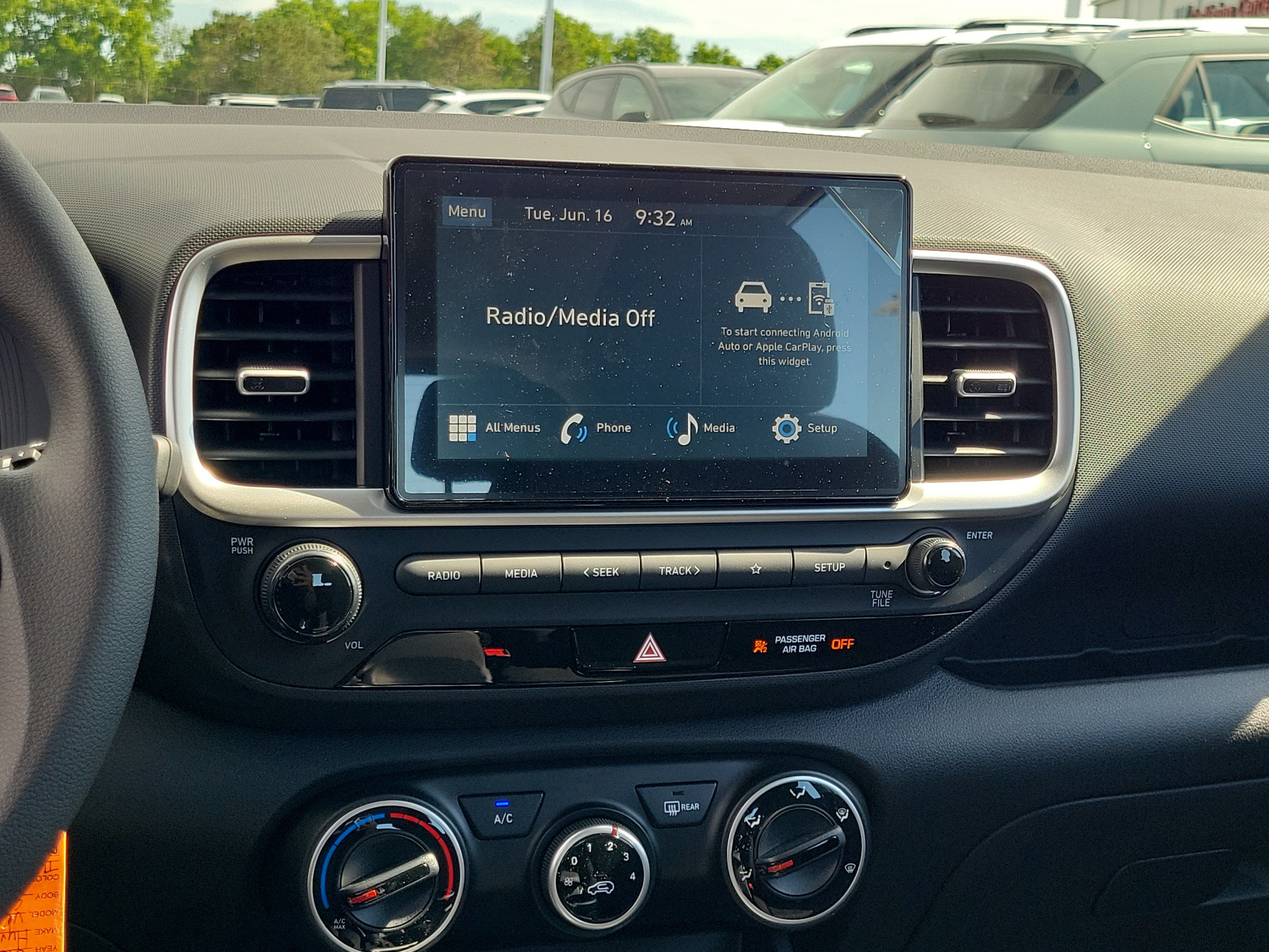 New 2026 Hyundai Venue SE FWD image 10