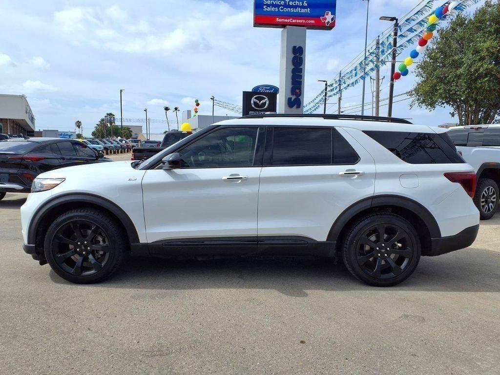 Used 2022 Ford Explorer ST-Line w/ Class IV Trailer Tow Package RWD image 5