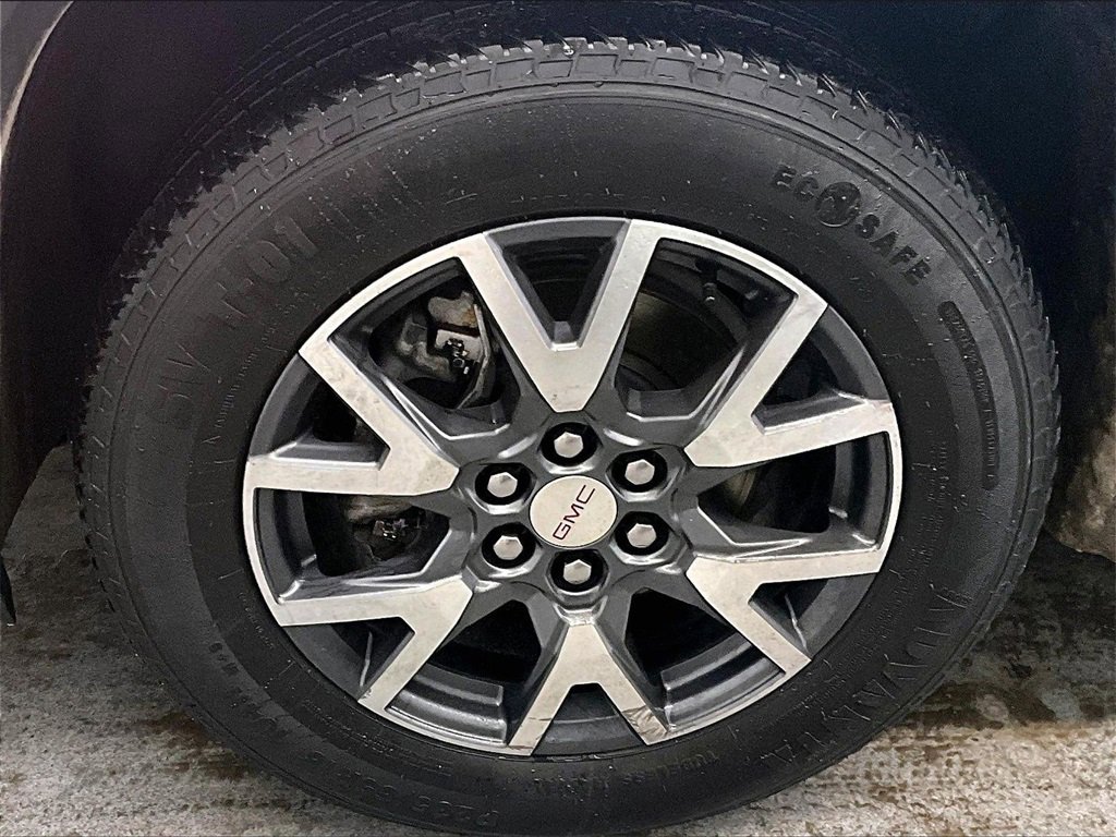 Used 2023 GMC Acadia SLT image 7