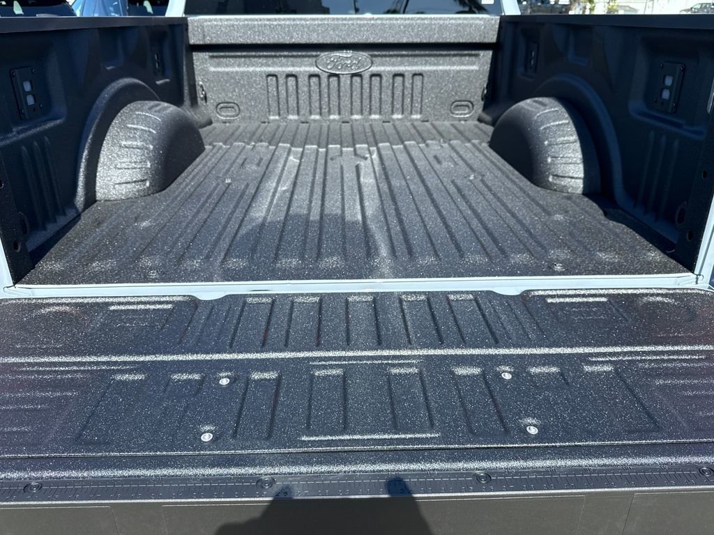 New 2026 Ford F250 Lariat image 22