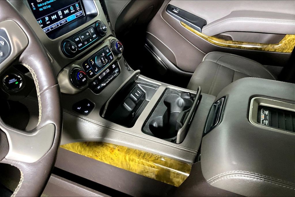 Used 2017 GMC Yukon Denali w/ Open Road Package AWD/4WD image 13