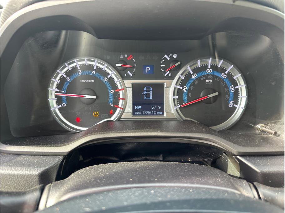 Used 2015 Toyota 4Runner Limited image 19