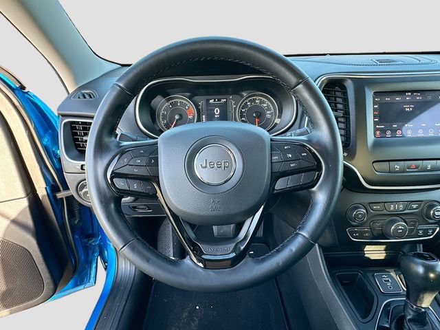 Used 2021 Jeep Cherokee Latitude Plus image 11