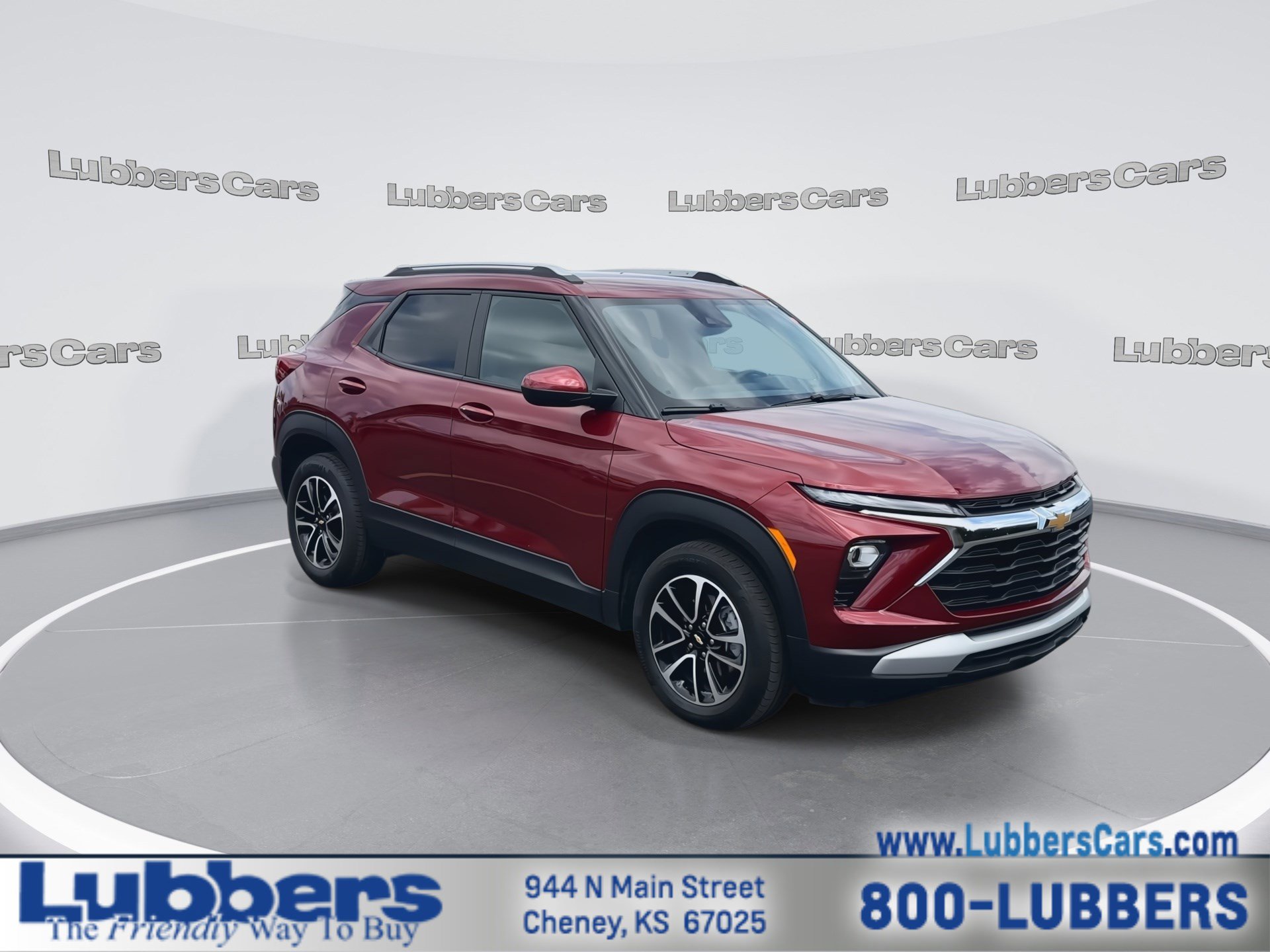 Used 2025 Chevrolet TrailBlazer LT FWD image 2