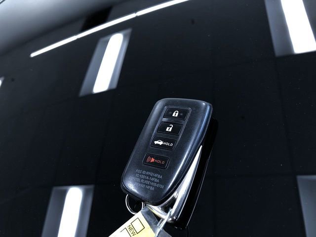 Used 2017 Lexus IS 300 F Sport w/ F Sport Package image 33